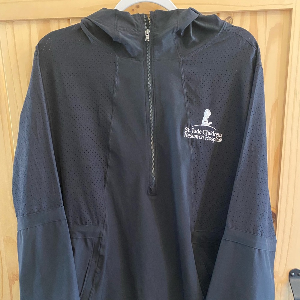 Under Armour St. Jude 1/2 Zip Pullover Hoodie Black MD HeatGear Lightweight - Picture 2 of 15
